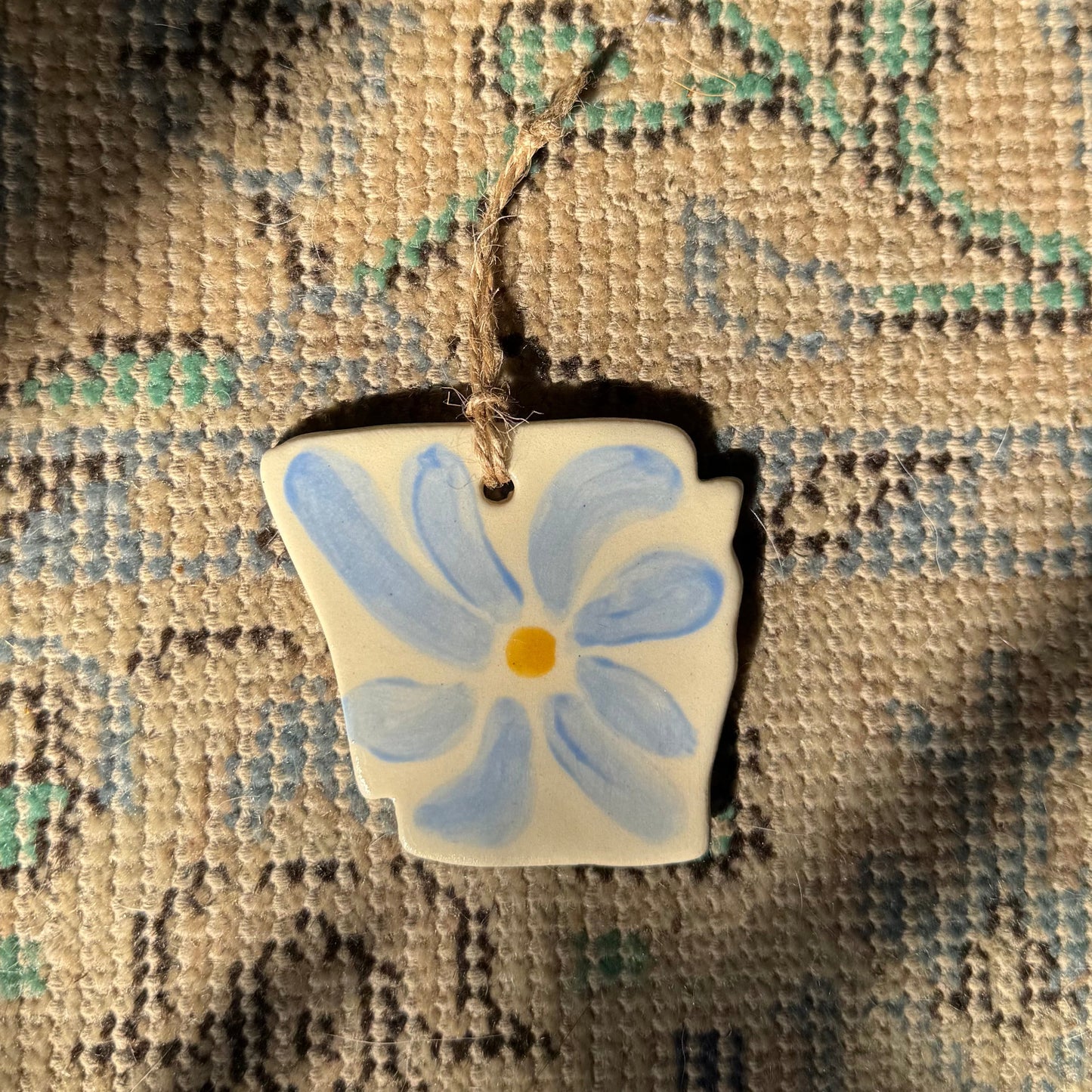 Kimly Ceramics - Blue Retro Flower Ornament
